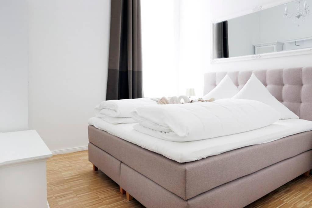 Sc 06 By Rockchair Apartments L Superhost Status L 4 Bedrooms Boxspringbeds 2 Bathrooms Balcony Elevator - Cozy Family & Business Flair Welcomes You! Berlin Zewnętrze zdjęcie