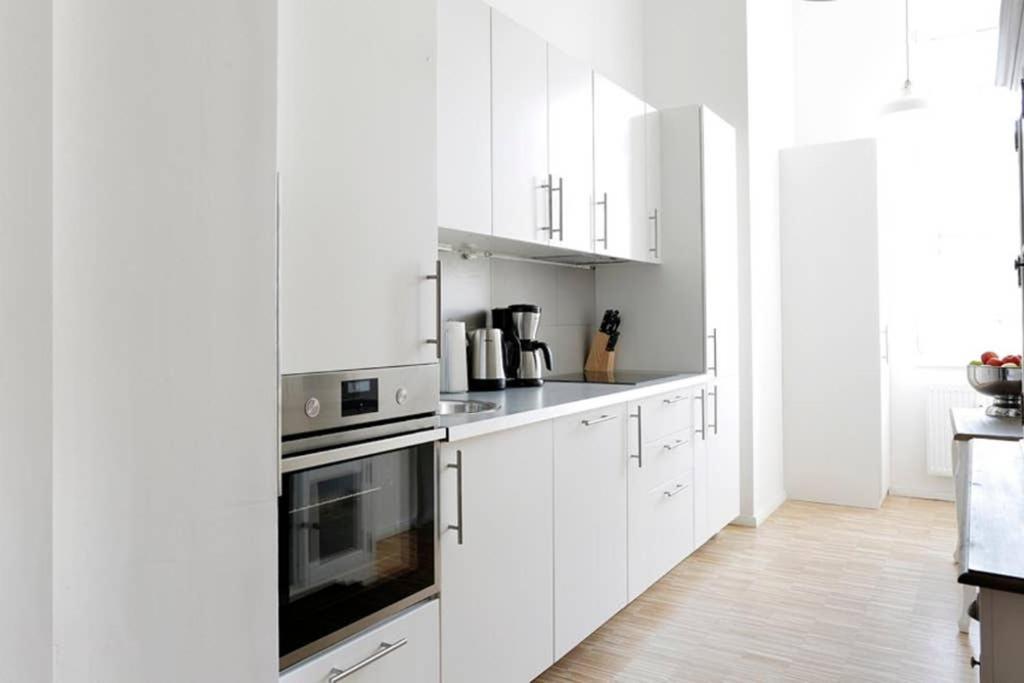 Sc 06 By Rockchair Apartments L Superhost Status L 4 Bedrooms Boxspringbeds 2 Bathrooms Balcony Elevator - Cozy Family & Business Flair Welcomes You! Berlin Zewnętrze zdjęcie