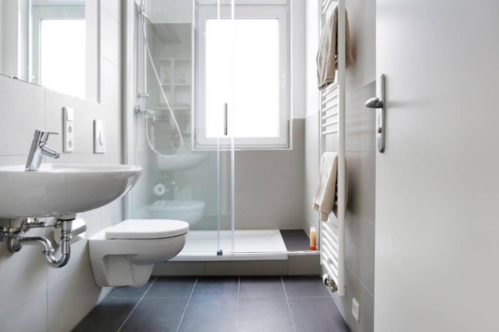 Sc 06 By Rockchair Apartments L Superhost Status L 4 Bedrooms Boxspringbeds 2 Bathrooms Balcony Elevator - Cozy Family & Business Flair Welcomes You! Berlin Zewnętrze zdjęcie