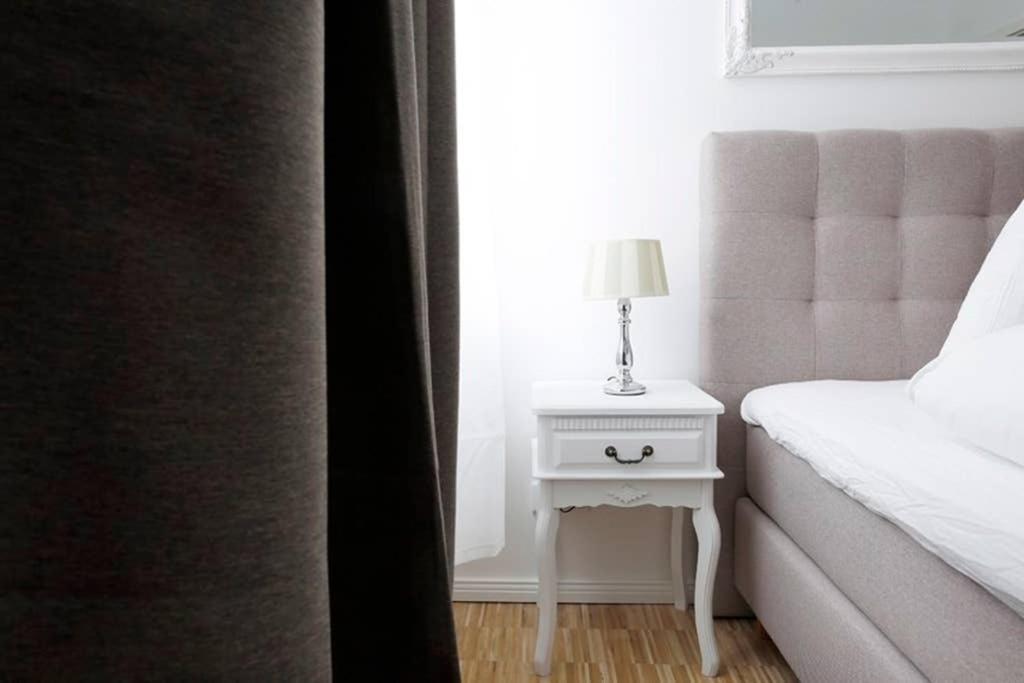 Sc 06 By Rockchair Apartments L Superhost Status L 4 Bedrooms Boxspringbeds 2 Bathrooms Balcony Elevator - Cozy Family & Business Flair Welcomes You! Berlin Zewnętrze zdjęcie